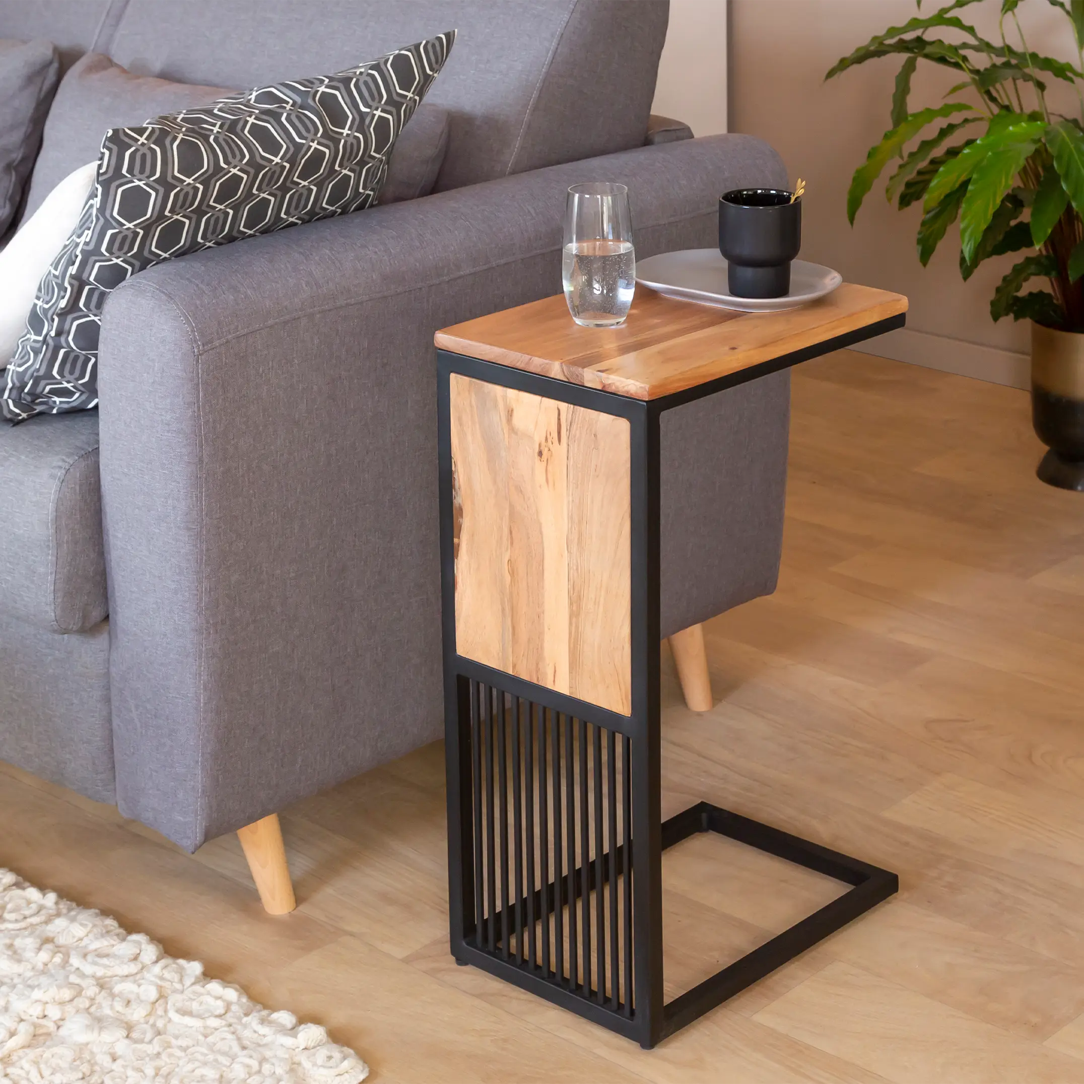 Furnliv Albert Premium Metal C Table
